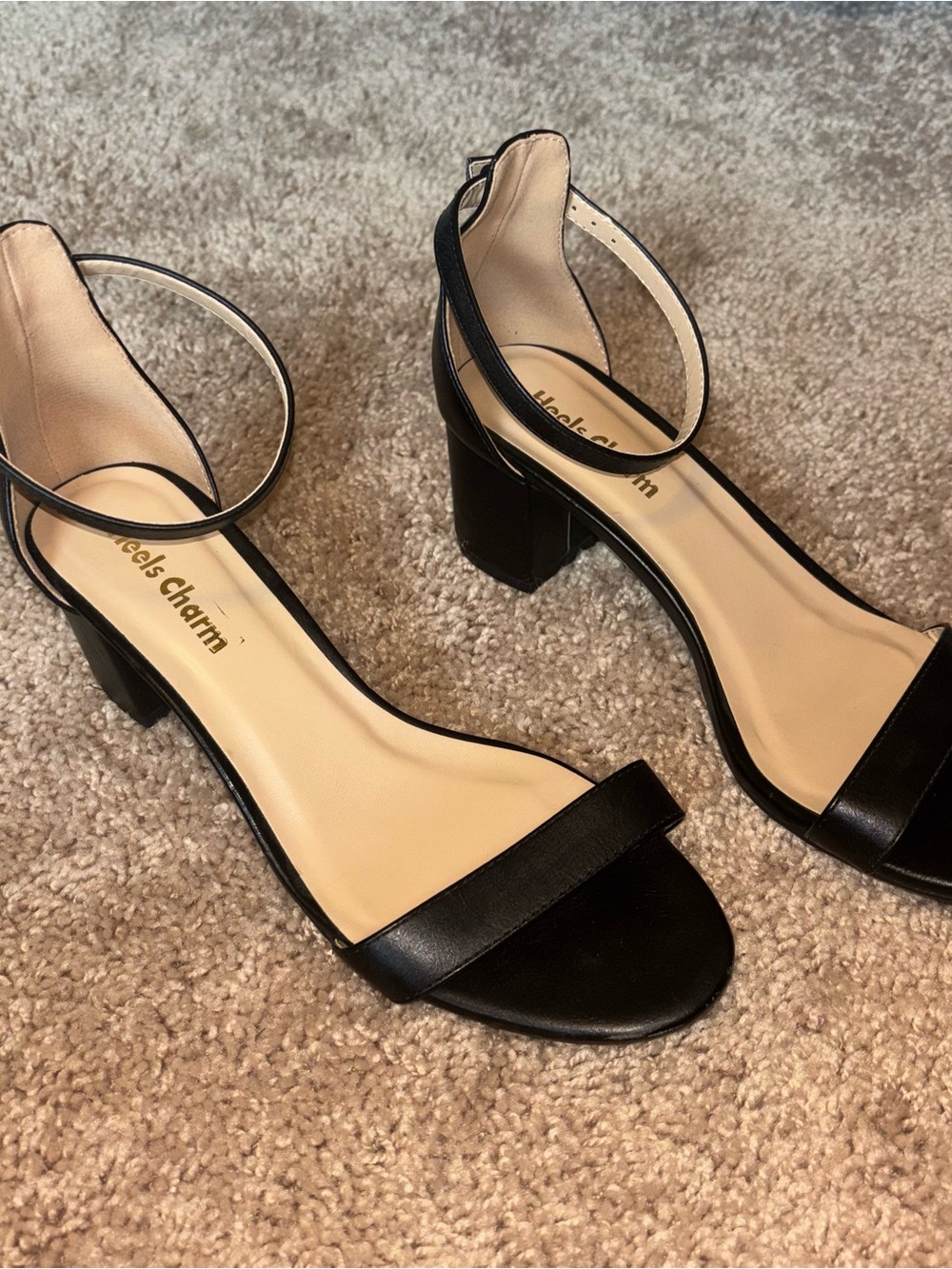 Universal Thread Womens 7.5 Black Ankle Strap Block Heel Sandals Open Toe